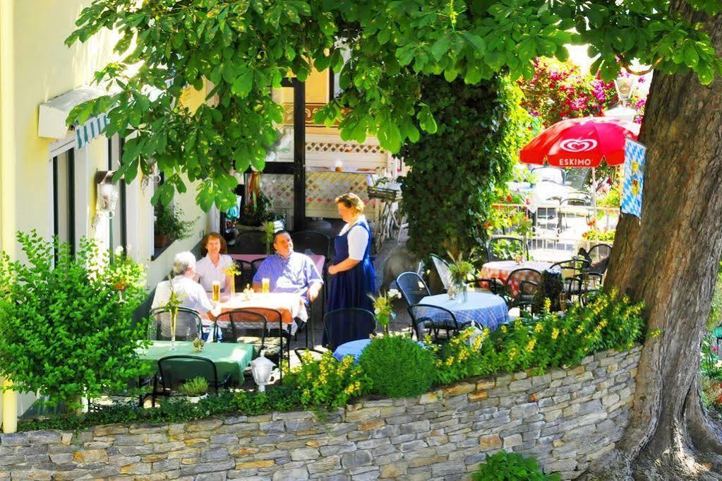 Schlossgasthof Artstetten 외부 사진