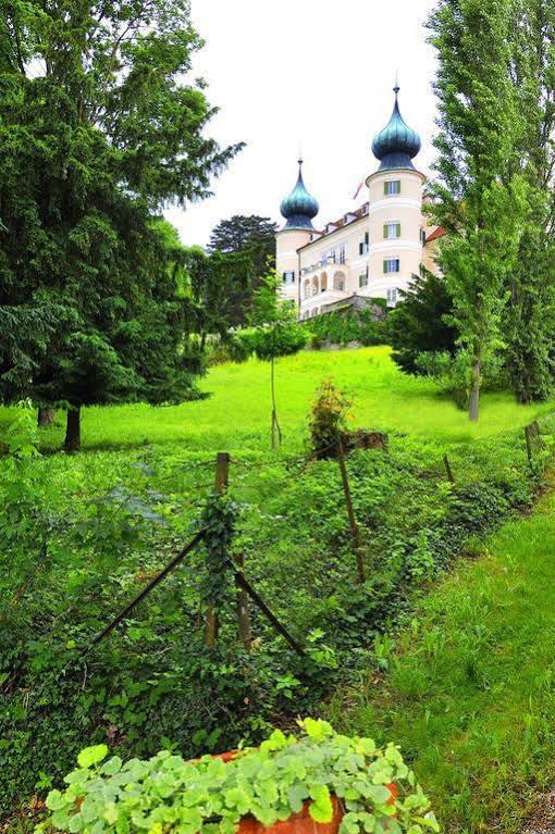 Schlossgasthof Artstetten 외부 사진